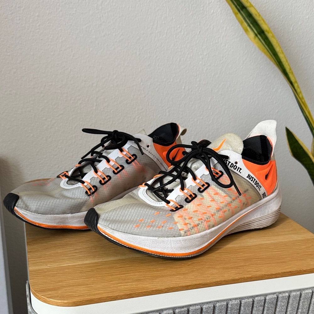 Nike EXP-14